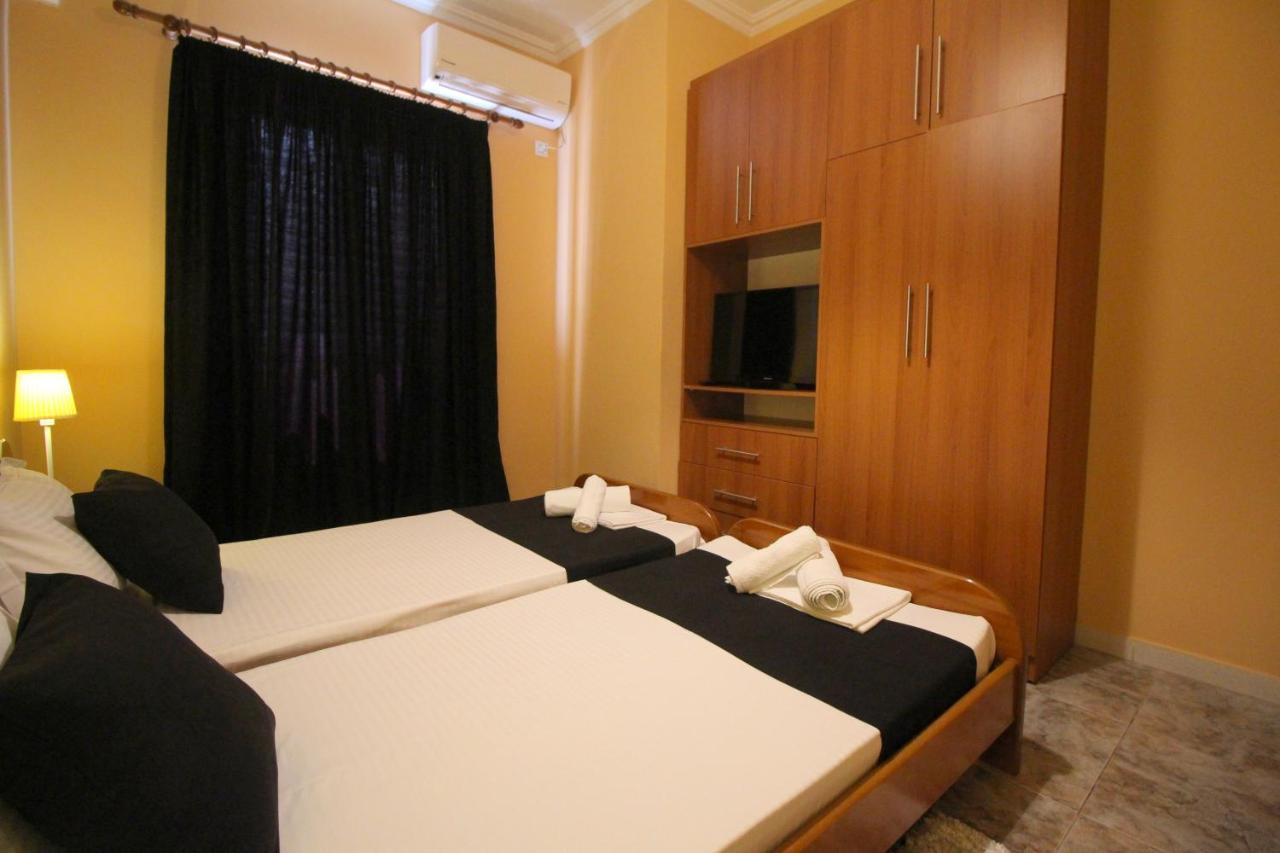 Jericho Rooms Sarande Exterior photo