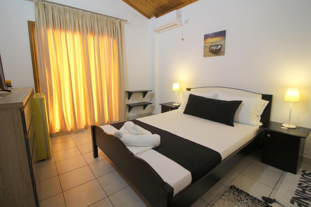 Jericho Rooms Sarande Exterior photo